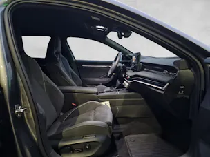 Škoda Superb Combi 2.0 TSI Sportline 4x4 DSG