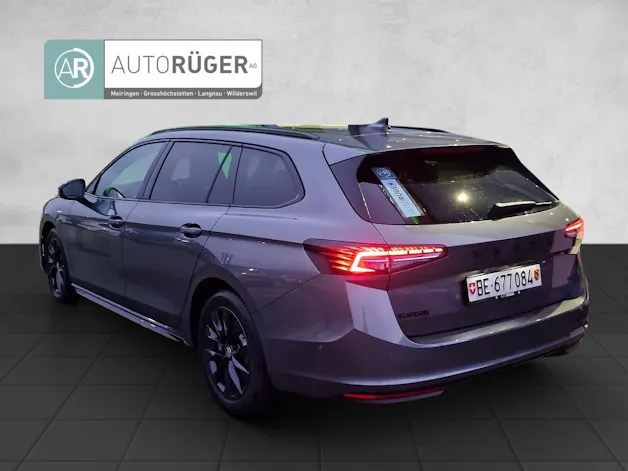 Škoda Superb Combi 2.0 TSI Sportline 4x4 DSG