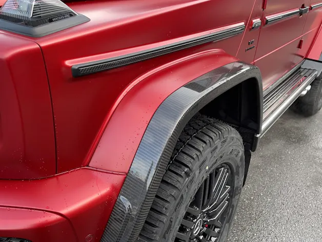 Mercedes-Benz G 63 AMG 4x4 hoch 2 *hyazinthrot magno*