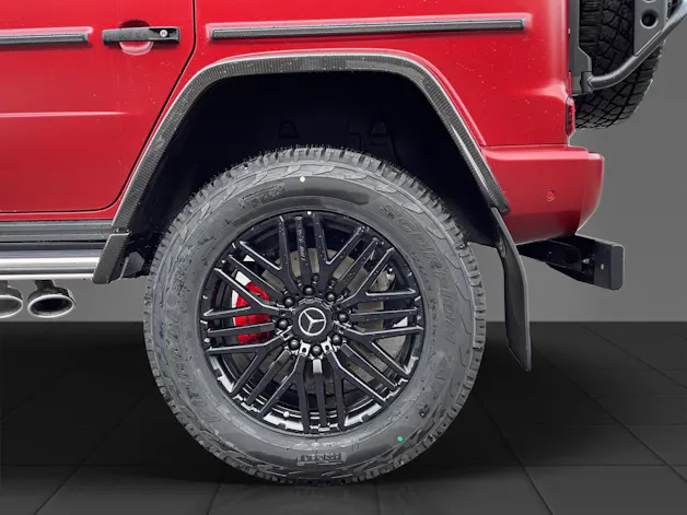 Mercedes-Benz G 63 AMG 4x4 hoch 2 *hyazinthrot magno*