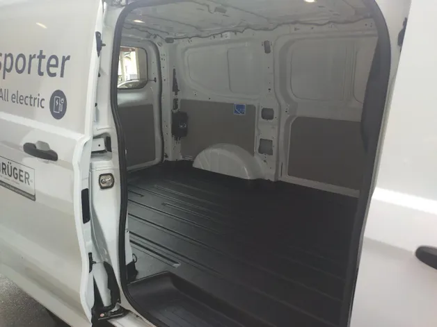 VW e-Transporter 70 kWh