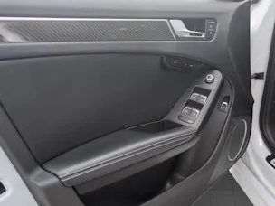 Audi RS4 Avant 4.2 FSI V8 quattro S-tronic
