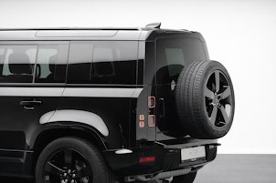 immagine del veicolo LAND ROVER Defender 110 3.0 D I6 350 X-Dynamic HSE