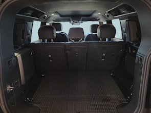 Vehicle image LAND ROVER Defender 110 3.0 D I6 350 X