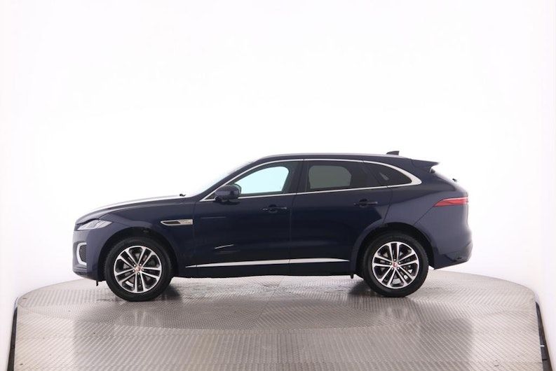 Vehicle image JAGUAR F-PACE