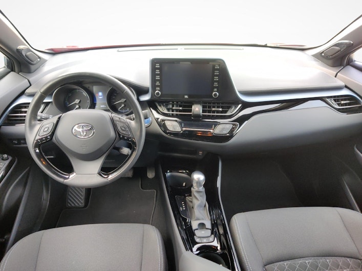 Fahrzeugbild TOYOTA C-HR