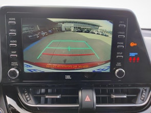 Fahrzeugbild TOYOTA C-HR 2.0 VVTi HSD Trend