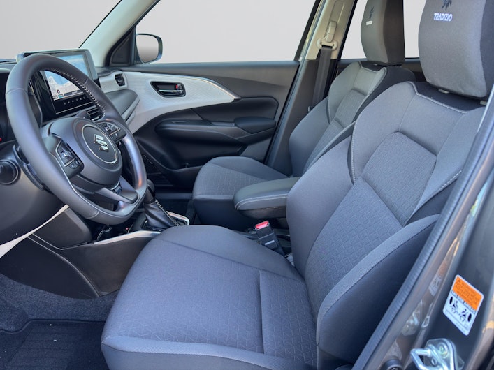 Vehicle image SUZUKI SWIFT