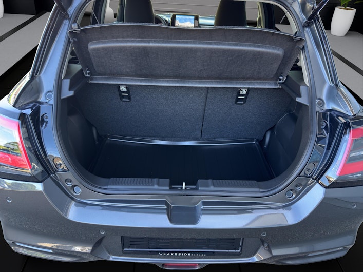 Vehicle image SUZUKI SWIFT