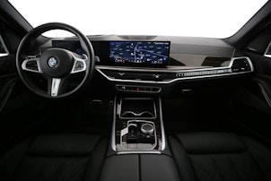 Vehicle image BMW X5 30d xDrive SAG