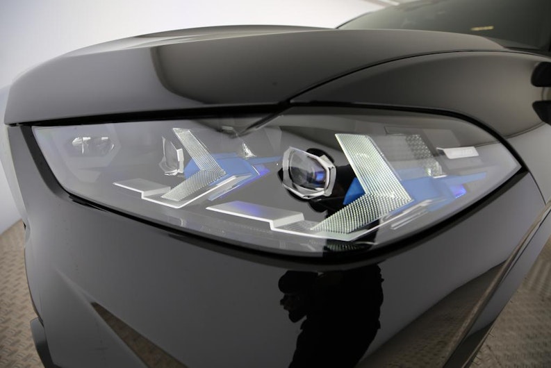 Vehicle image BMW X5