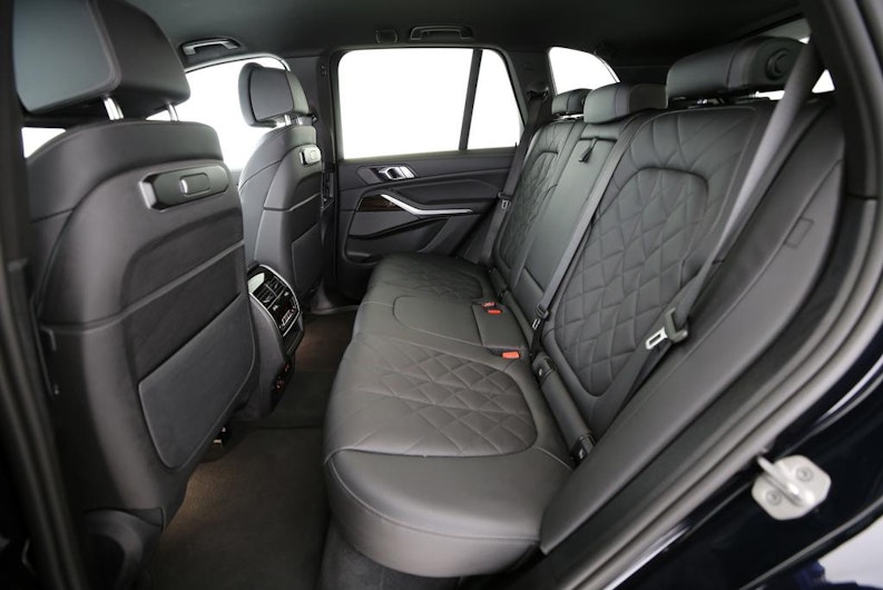 Vehicle image BMW X5