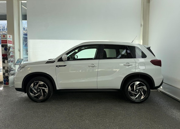 Vehicle image 2 Vehicle image 2