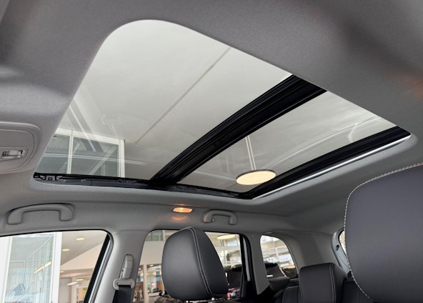 Vehicle image 11 Vehicle image 11