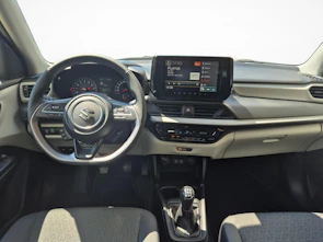 Fahrzeugbild SUZUKI Swift 1.2 Sakura Hybrid 4x4