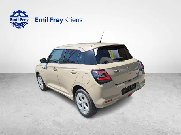 Suzuki Swift 1.2 Sakura Hybrid 4x4