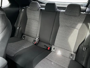 https://vehicle.imgix.net/4168659/4cddf092-82ee-47e1-865e-b698475f4511.jpg