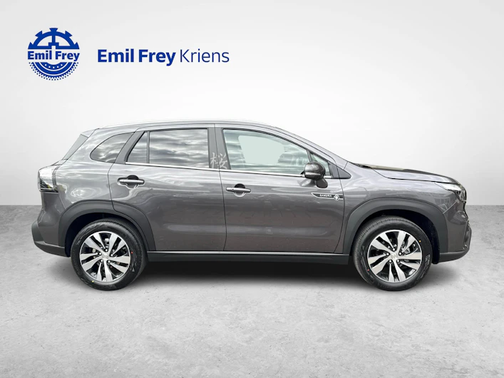 Fahrzeugbild SUZUKI S-CROSS