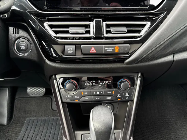 Suzuki S-Cross 1.4 T Sakura Top Hybrid 4x4