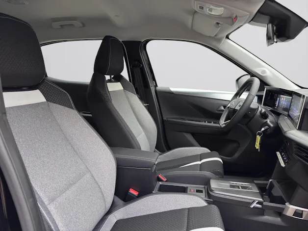 Opel Frontera 1.2 T HEV Edition