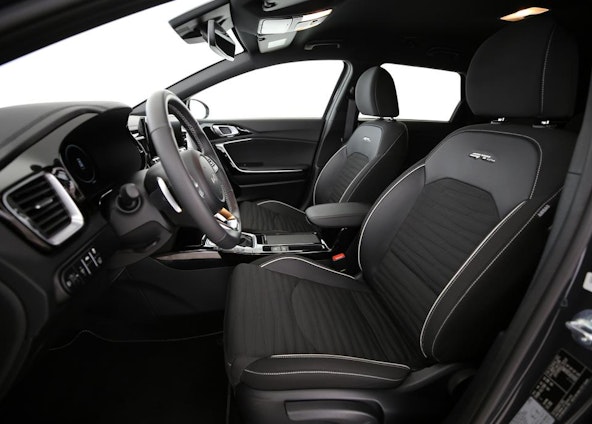 Vehicle image 3 Vehicle image 3