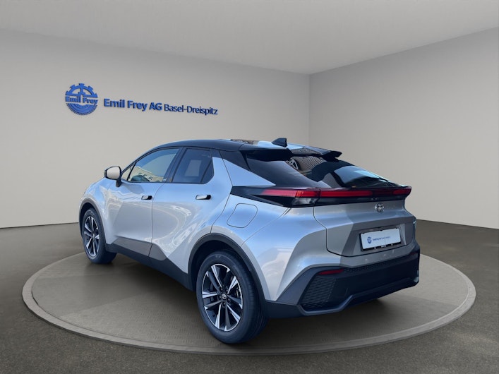 Vehicle image TOYOTA C-HR