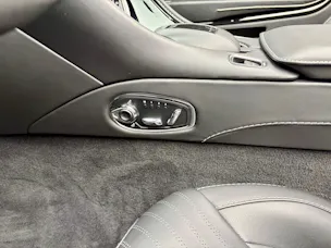 Aston Martin DB11 Volante 4.0 V8 Bi-Turbo