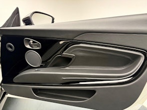 image du véhicule ASTON MARTIN DB11 Volante 4.0 V8 Bi-Turbo