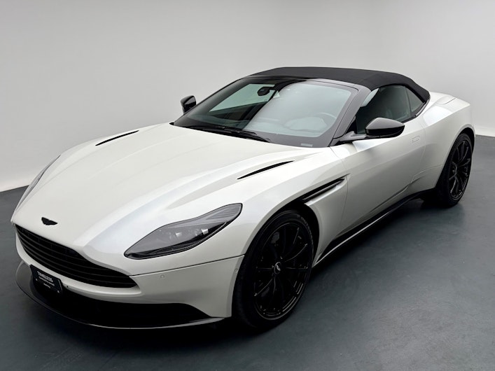 Fahrzeugbild ASTON MARTIN DB11