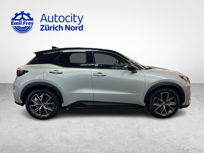 Vehicle image LEXUS LBX