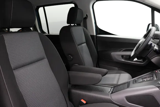 Toyota Proace City Verso L2 1.5 HDi 130 Style 7 PLatz