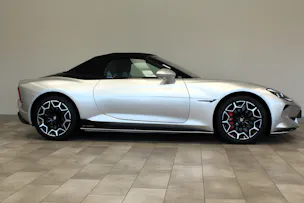 MG Cyberster 77kWh