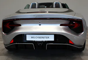 MG Cyberster 77kWh
