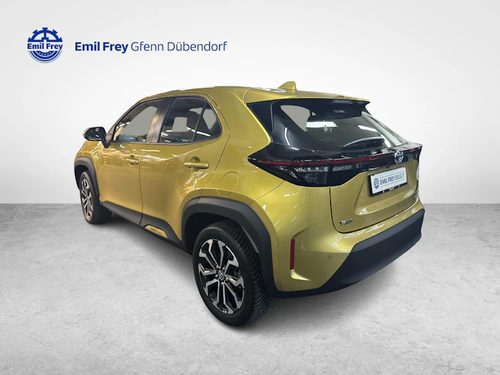 Fahrzeugbild TOYOTA YARIS CROSS