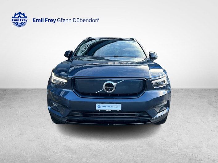 Vehicle image VOLVO XC40