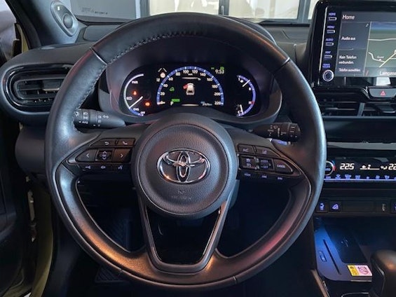 Vehicle image 11 Vehicle image 11