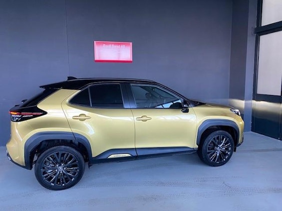 Vehicle image 3 Vehicle image 3