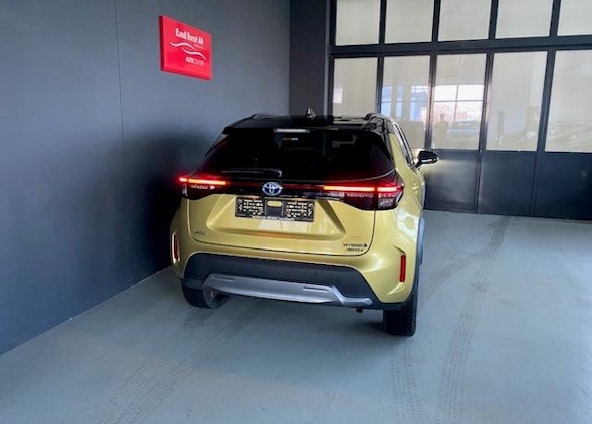 Vehicle image 5 Vehicle image 5