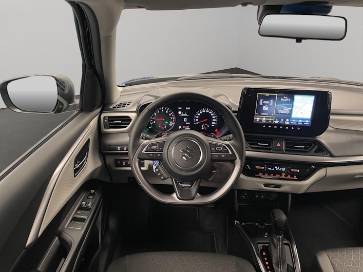 immagine del veicolo SUZUKI SWIFT