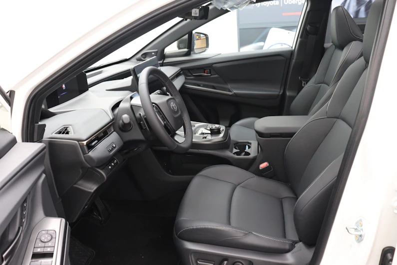 Fahrzeugbild TOYOTA BZ4X
