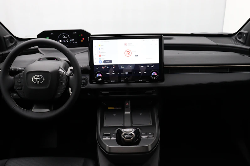 Fahrzeugbild TOYOTA BZ4X