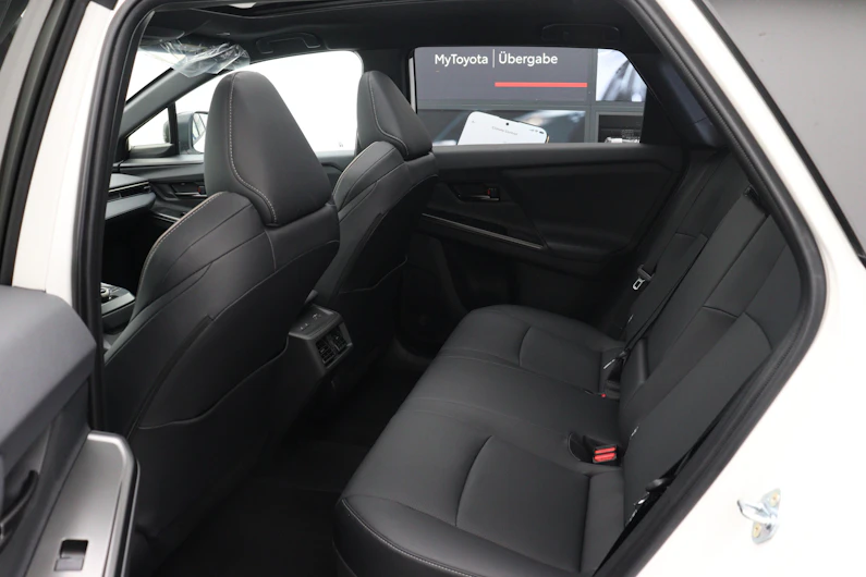 Fahrzeugbild TOYOTA BZ4X