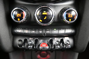 image du véhicule MINI Cabrio F57 1.5i Cooper