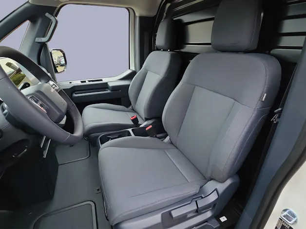 Kia PV5 Cargo 51.5 kWh Essential mit Bott Innenausbau