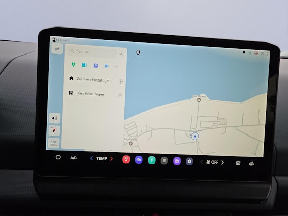 Vehicle image 14 Vehicle image 14