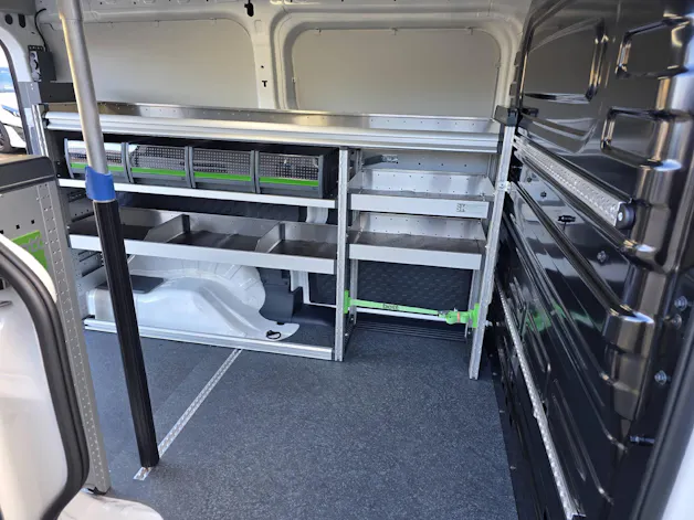 Kia PV5 Cargo 51.5 kWh Essential mit Bott Innenausbau