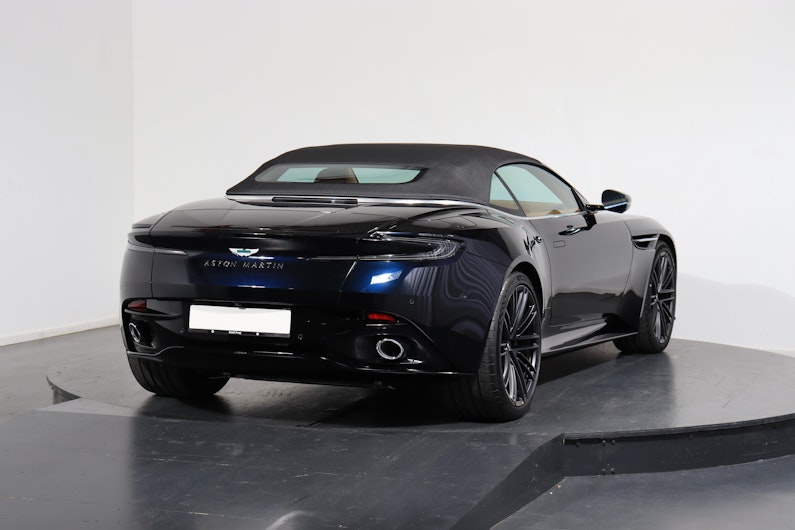 image du véhicule ASTON MARTIN DB12