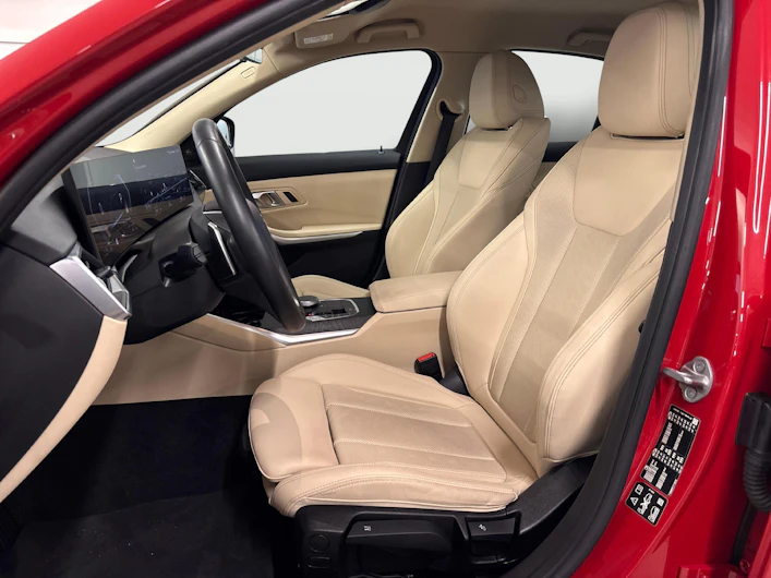 image du véhicule BMW 3 SERIES