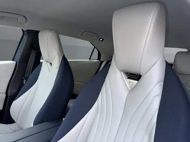 DS Automobiles No8 E-Tense Pallas