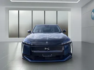 DS Automobiles No8 E-Tense Pallas